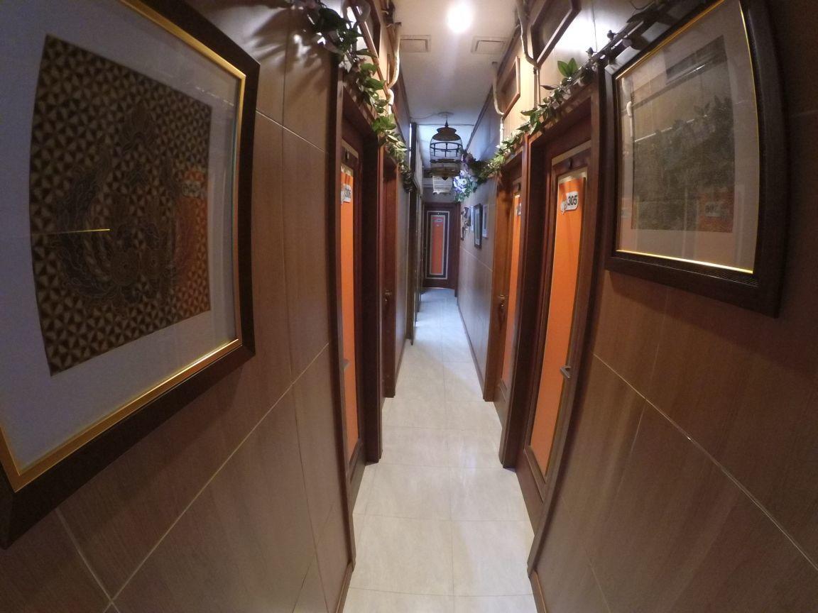 The Cabin Hotel Gandekan Jogjakarta Buitenkant foto